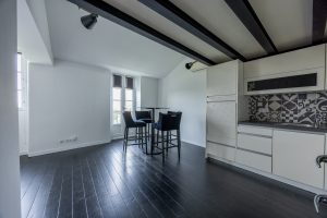 Louer un appartement à Rezé 1 400POU 5